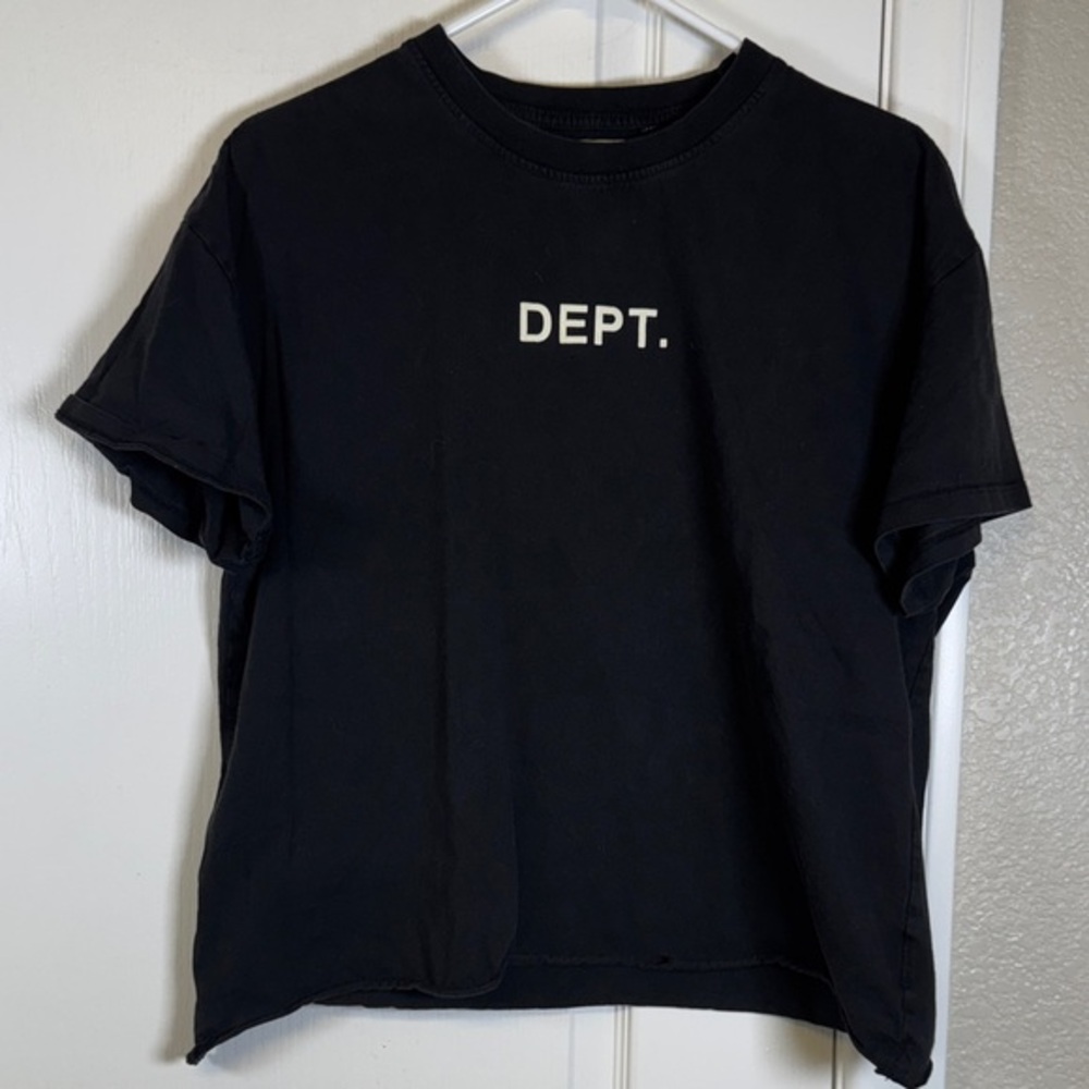 Gallery Dept. Los Angeles Active Fitness Tee Crop Top Size Med GUC #5022